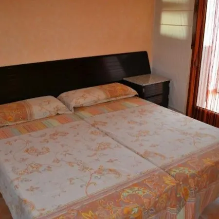 Studio - 1 Bedroom With Wifi - 00473 Апартаменты Буэу